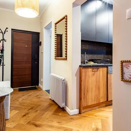 Apartment Wojciecha 9b3 Toskanskie - Srodmiescie 70m2 *